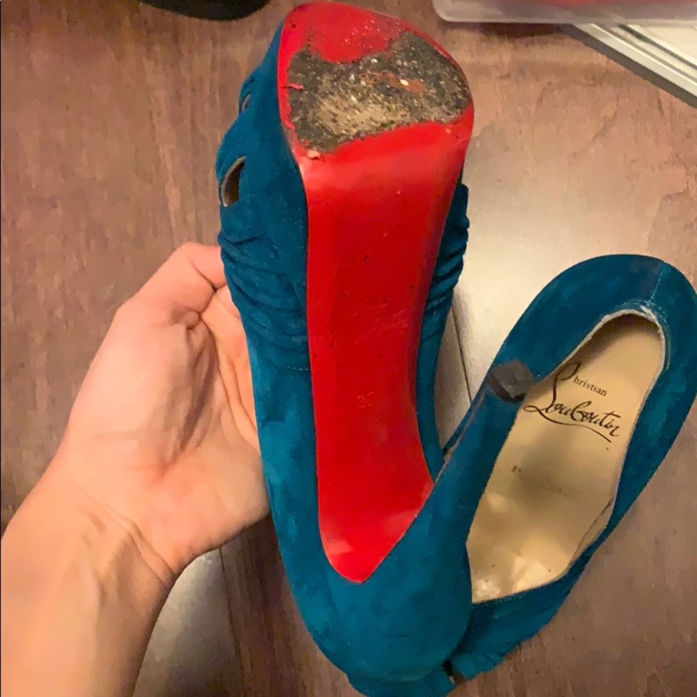 Shoes - Picture 6 of 6